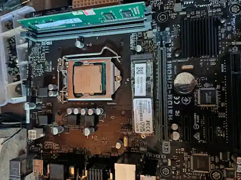 Gambar Cover: Cara Ampuh Mengatasi Laptop Cepat Panas (Overheating)