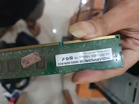 Solusi IT Panggilan Cepat untuk Perbaikan Laptop & Komputer Kantor di Bekasi - CV TEKNISIKU Foto Dokumentasi: Solusi IT Panggilan Cepat untuk Perbaikan Laptop & Komputer Kantor di Bekasi - Service Laptop & Perbaikan Laptop Panggilan CV TEKNISIKU Cibitung Cikarang Bekasi