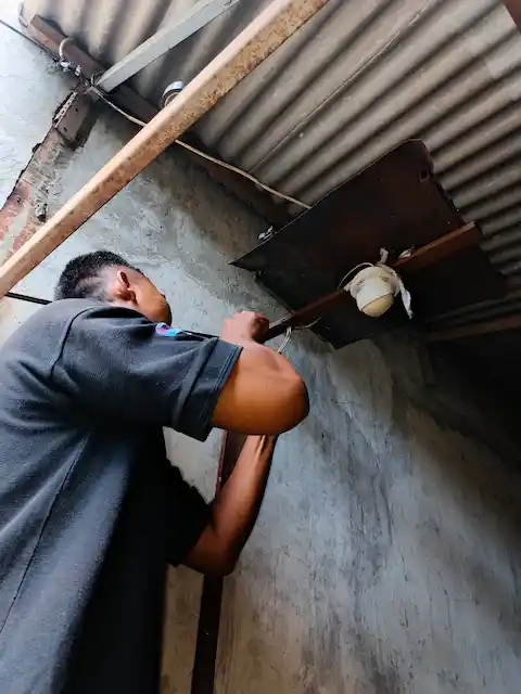 Tips Memilih dan Manfaat Panggil Jasa Pasang CCTV Murah Bergaransi di Cikarang - CV TEKNISIKU Foto Dokumentasi: Tips Memilih dan Manfaat Panggil Jasa Pasang CCTV Murah Bergaransi di Cikarang - Layanan IT Onsite & Jasa Pembuatan Website CV TEKNISIKU Cibitung Cikarang Bekasi